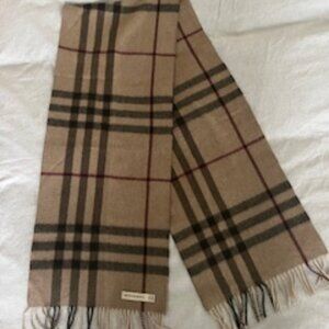 Burberry 100% Cashmere Scarf • Classic Check Camel